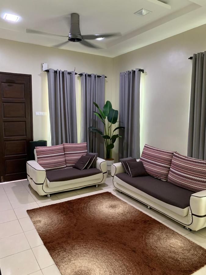 Vistana Indah Homestay ألور سيتار المظهر الخارجي الصورة